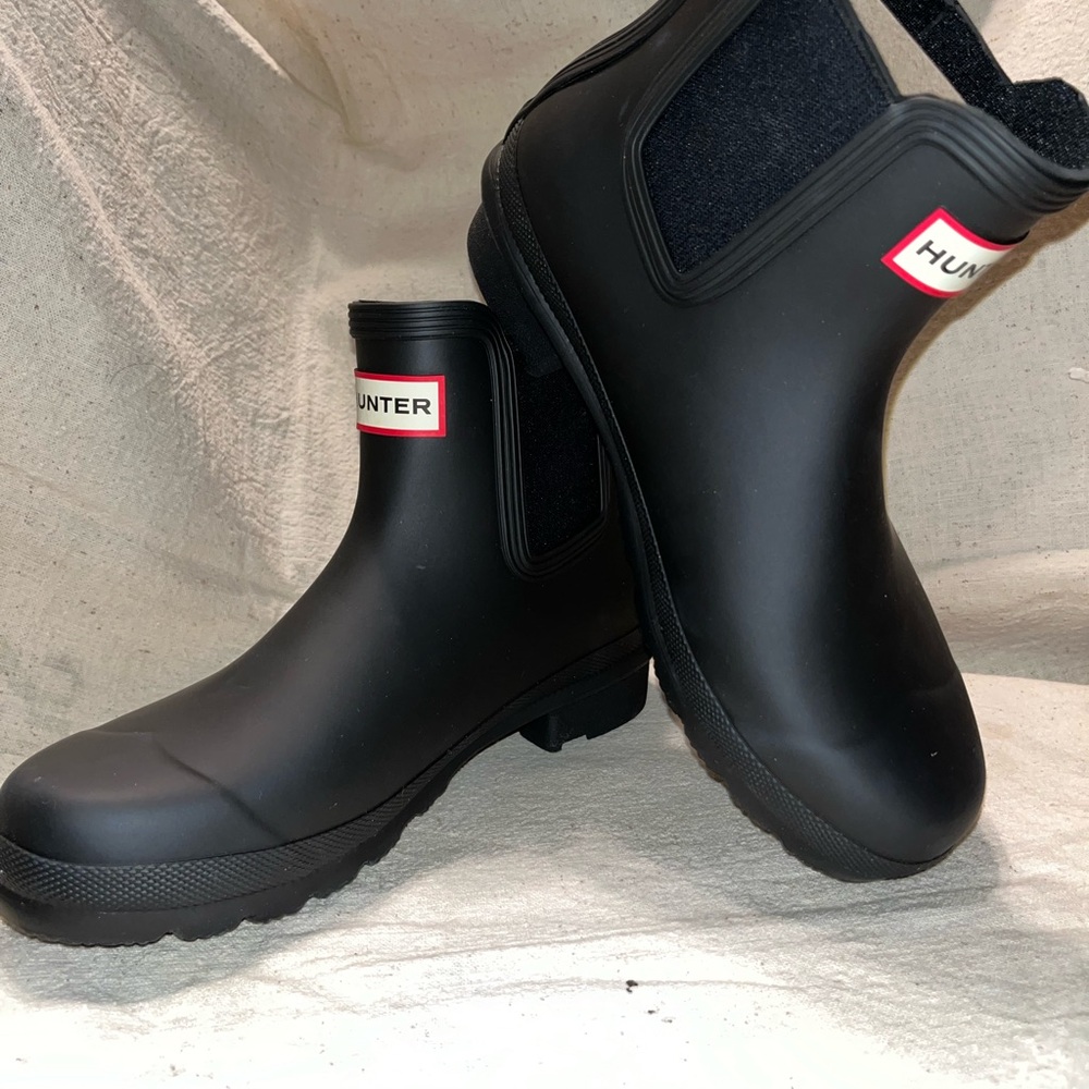 Hunter Original Chelsea Boots in Black, Size: 7, Brand New